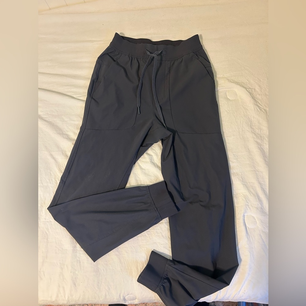 Lululemon XS joggers